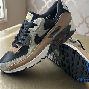 Nike Air Max 90 alter and reveal Sneakers - Black, Gray, and Tan
